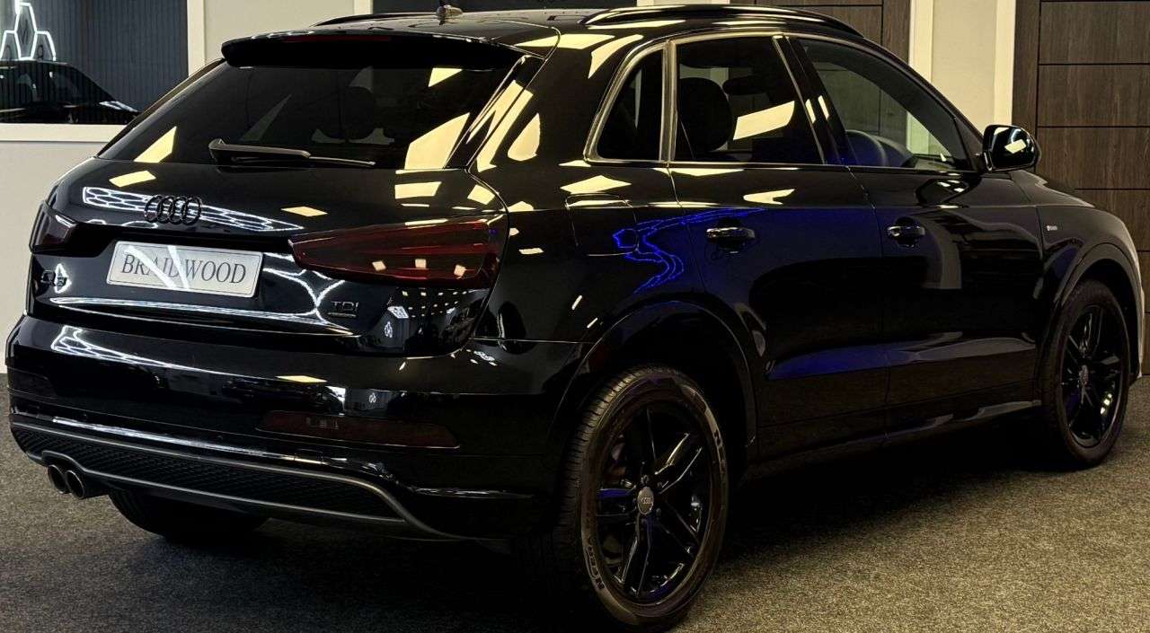 2013 AUDI Q3 2013 AUDI Q3