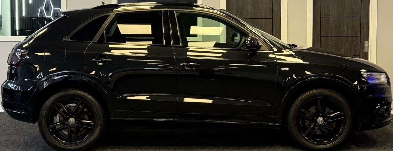 2013 AUDI Q3 2013 AUDI Q3