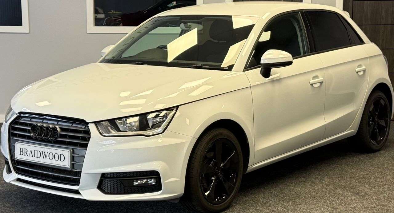 2017 AUDI A1 2017 AUDI A1
