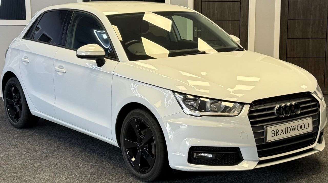 A 2017 AUDI A1 1.0 TFSI Sport Sportback 5dr Petrol Manual Euro 6 (s/s) (95 ps) A 2017 AUDI A1 1.0 TFSI Sport Sportback 5dr Petrol Manual Euro 6 (s/s) (95 ps)