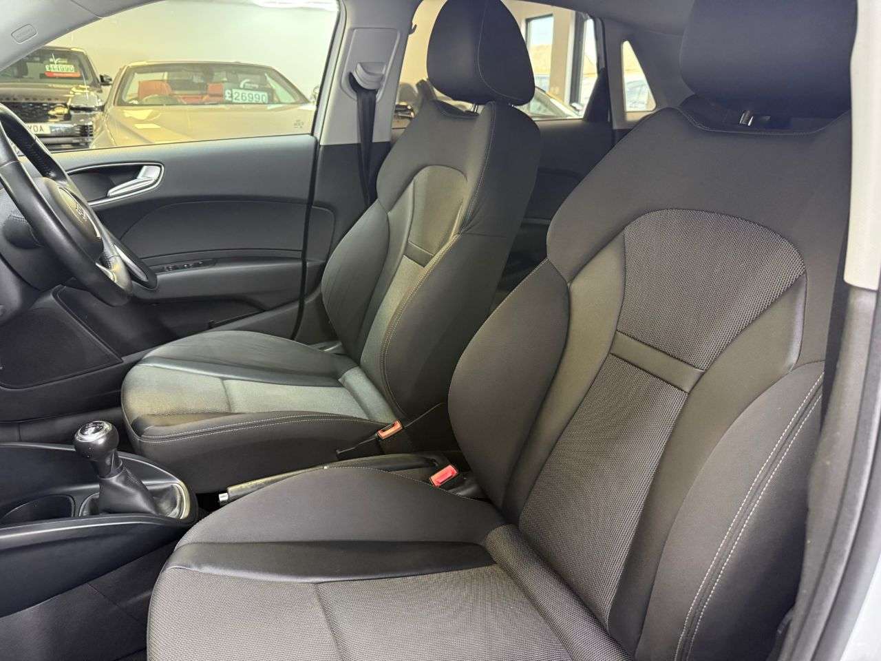 2017 AUDI A1 2017 AUDI A1
