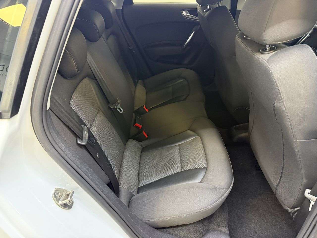 2017 AUDI A1 2017 AUDI A1