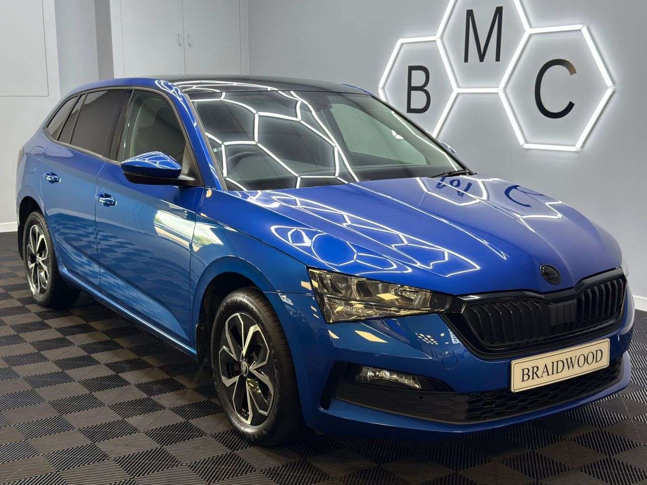 A 2020 SKODA SCALA 1.0 TSI SE Hatchback 5dr Petrol Manual Euro 6 (s/s) (115 ps) A 2020 SKODA SCALA 1.0 TSI SE Hatchback 5dr Petrol Manual Euro 6 (s/s) (115 ps)