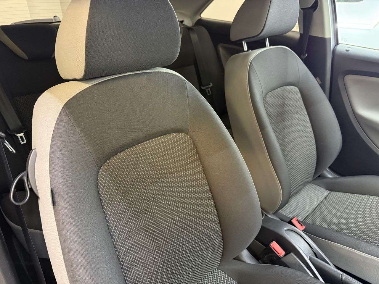 2016 SEAT IBIZA 2016 SEAT IBIZA