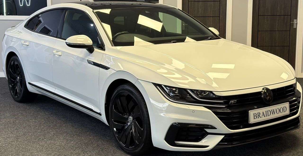 A 2019 VOLKSWAGEN ARTEON 2.0 TDI R-Line Fastback 5dr Diesel DSG Euro 6 (s/s) (150 ps) A 2019 VOLKSWAGEN ARTEON 2.0 TDI R-Line Fastback 5dr Diesel DSG Euro 6 (s/s) (150 ps)