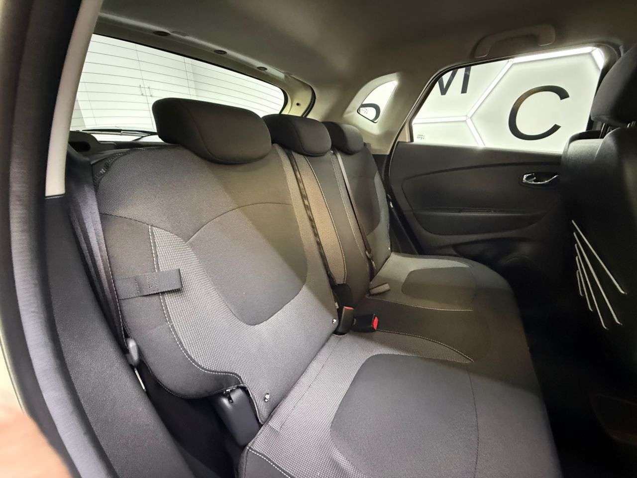 2017 RENAULT CAPTUR 2017 RENAULT CAPTUR