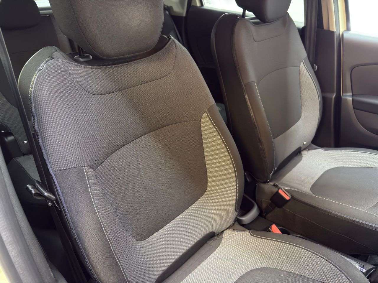 2017 RENAULT CAPTUR 2017 RENAULT CAPTUR