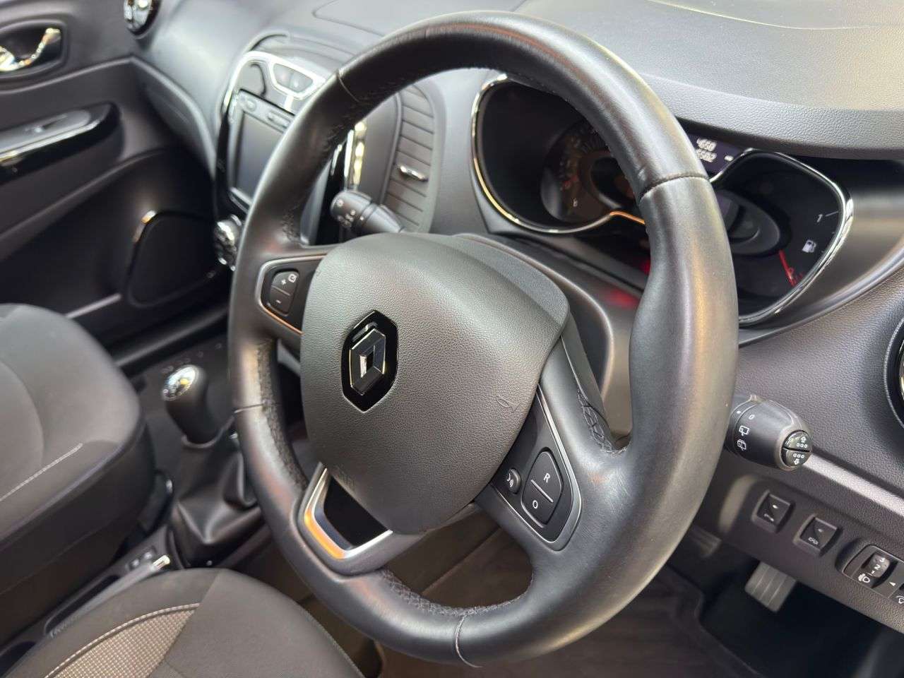2017 RENAULT CAPTUR 2017 RENAULT CAPTUR