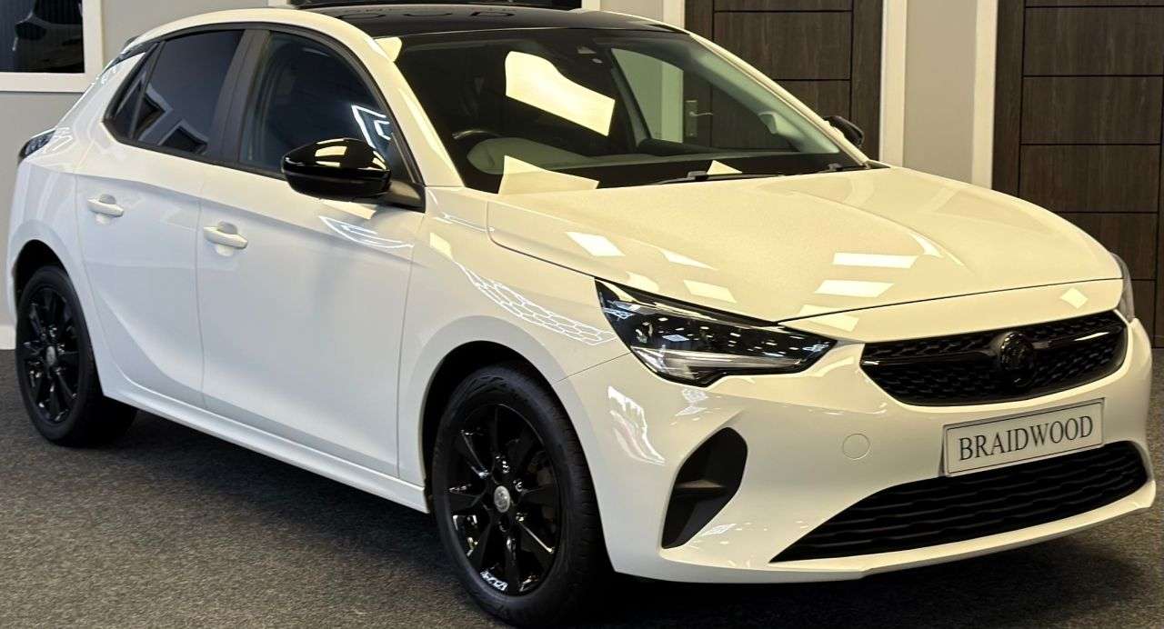 A 2022 VAUXHALL CORSA 1.2 SE Edition Hatchback 5dr Petrol Manual Euro 6 (75 ps) A 2022 VAUXHALL CORSA 1.2 SE Edition Hatchback 5dr Petrol Manual Euro 6 (75 ps)