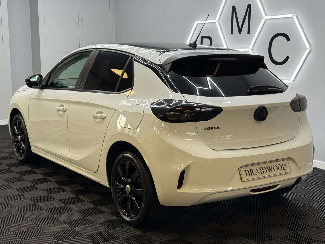 A 2022 VAUXHALL CORSA 1.2 SE Edition Hatchback 5dr Petrol Manual Euro 6 (75 ps) A 2022 VAUXHALL CORSA 1.2 SE Edition Hatchback 5dr Petrol Manual Euro 6 (75 ps)