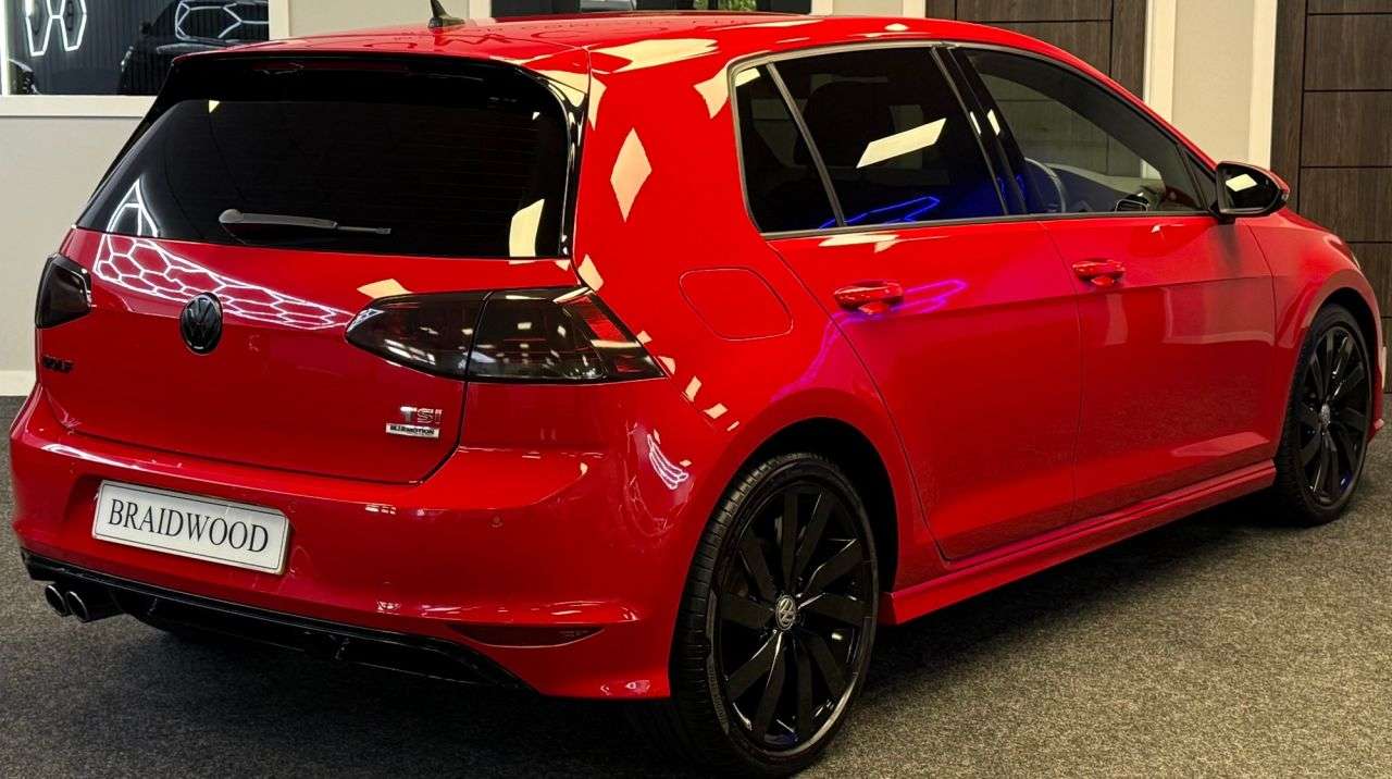 2017 VOLKSWAGEN GOLF 2017 VOLKSWAGEN GOLF