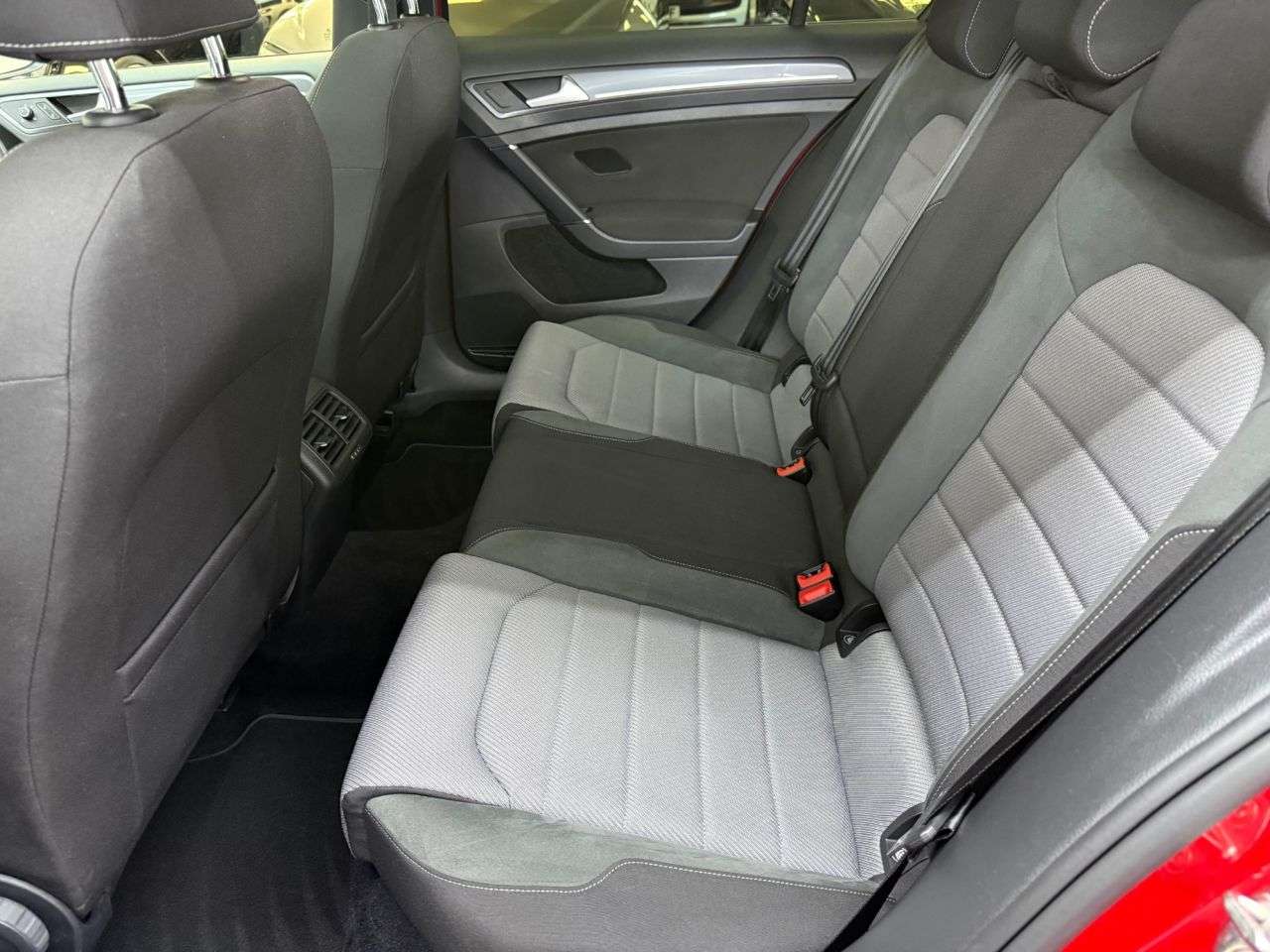 2017 VOLKSWAGEN GOLF 2017 VOLKSWAGEN GOLF