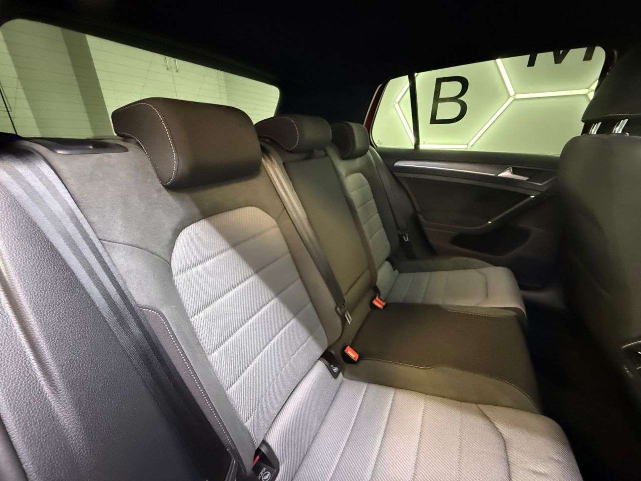 2017 VOLKSWAGEN GOLF 2017 VOLKSWAGEN GOLF