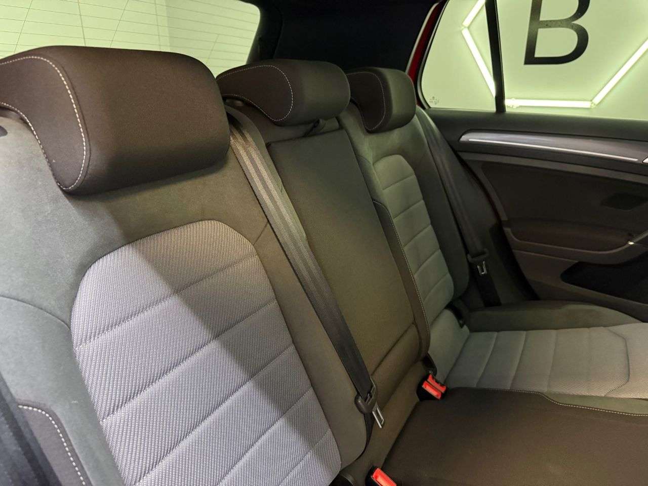 2017 VOLKSWAGEN GOLF 2017 VOLKSWAGEN GOLF