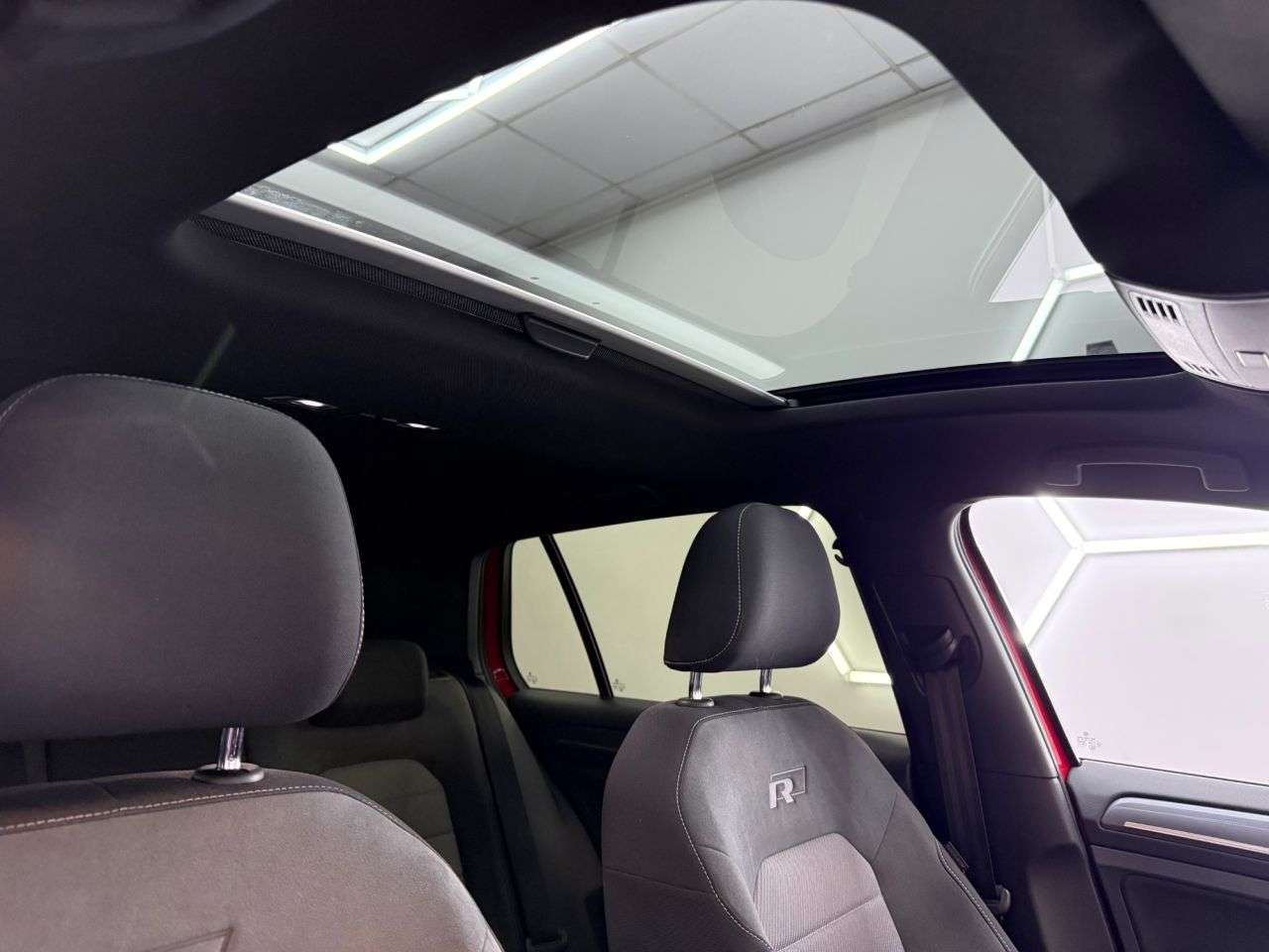 2017 VOLKSWAGEN GOLF 2017 VOLKSWAGEN GOLF