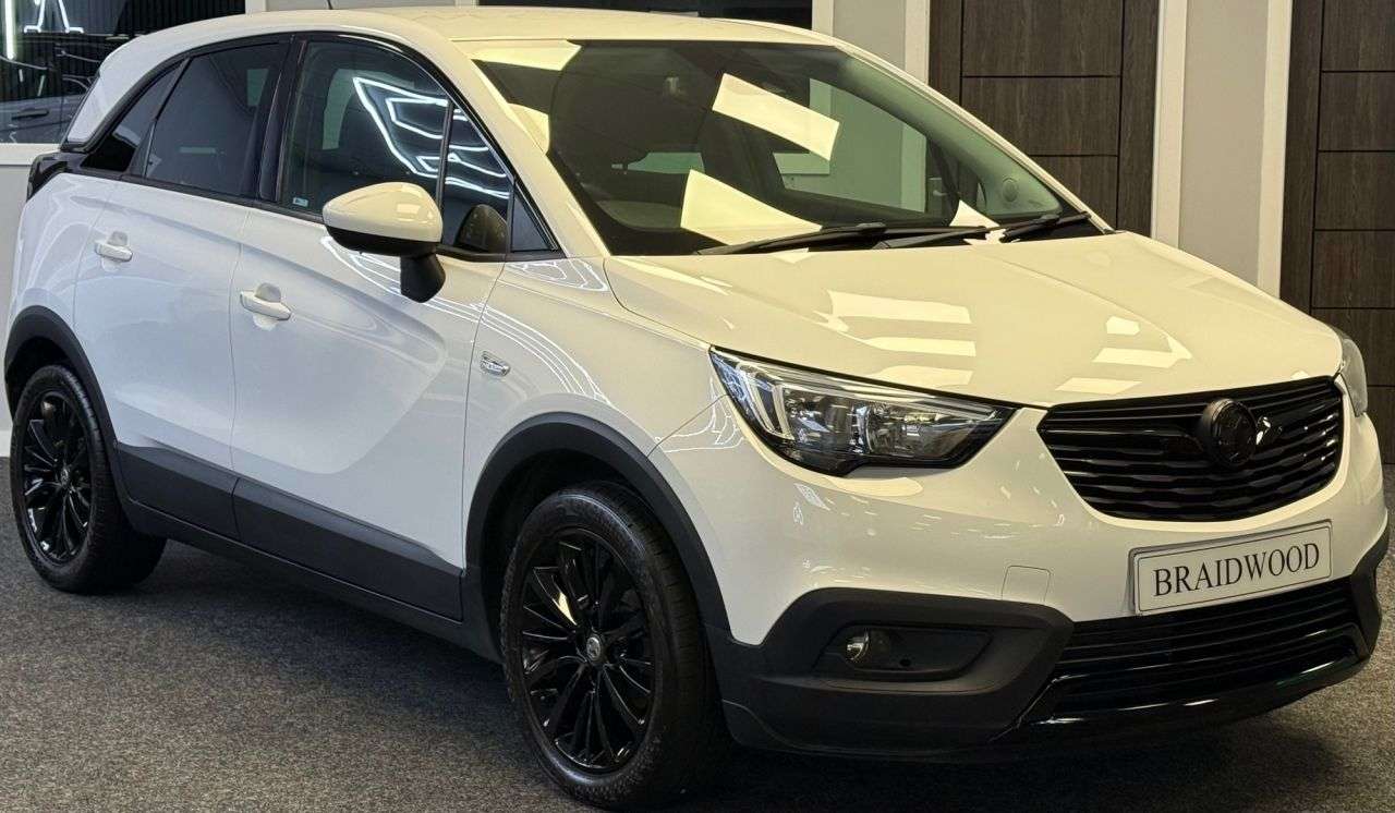 A 2018 VAUXHALL CROSSLAND X 1.2 Elite Nav SUV 5dr Petrol Manual Euro 6 (81 ps) A 2018 VAUXHALL CROSSLAND X 1.2 Elite Nav SUV 5dr Petrol Manual Euro 6 (81 ps)