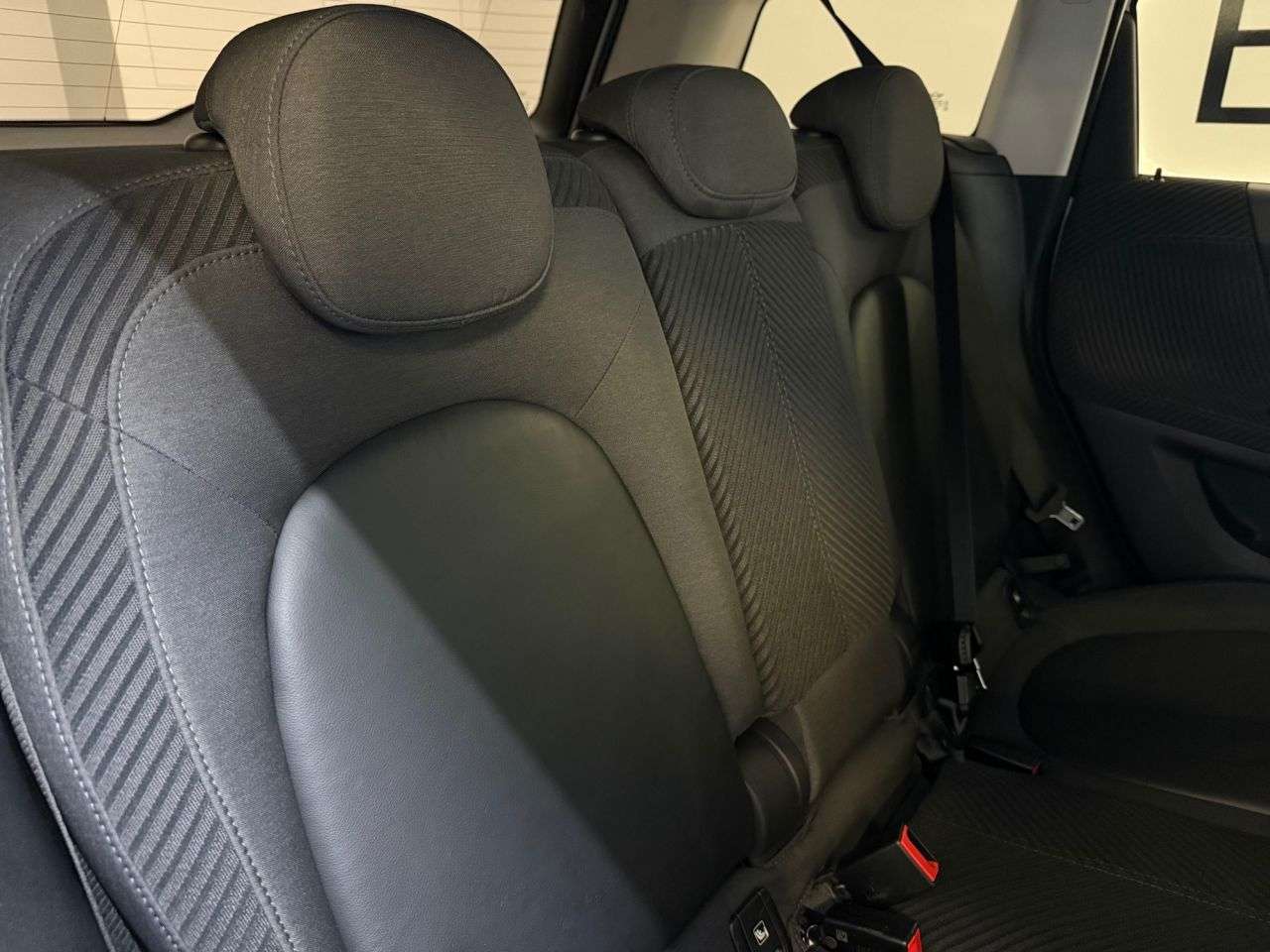 2018 MINI COUNTRYMAN 2018 MINI COUNTRYMAN