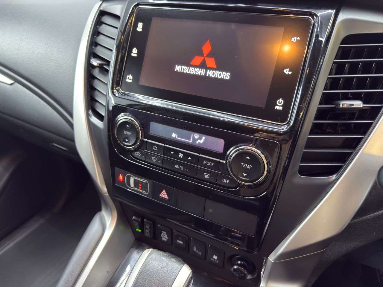 2021 MITSUBISHI SHOGUN SPORT 2021 MITSUBISHI SHOGUN SPORT
