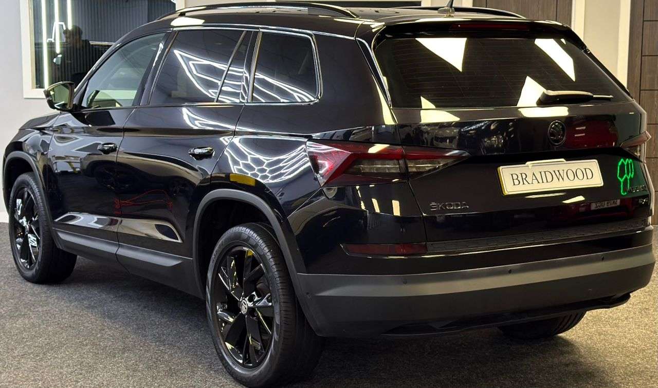 A 2019 SKODA KODIAQ 2.0 TDI Edition SUV 5dr Diesel DSG 4WD Euro 6 (s/s) (7 Seat) (190 ps) A 2019 SKODA KODIAQ 2.0 TDI Edition SUV 5dr Diesel DSG 4WD Euro 6 (s/s) (7 Seat) (190 ps)
