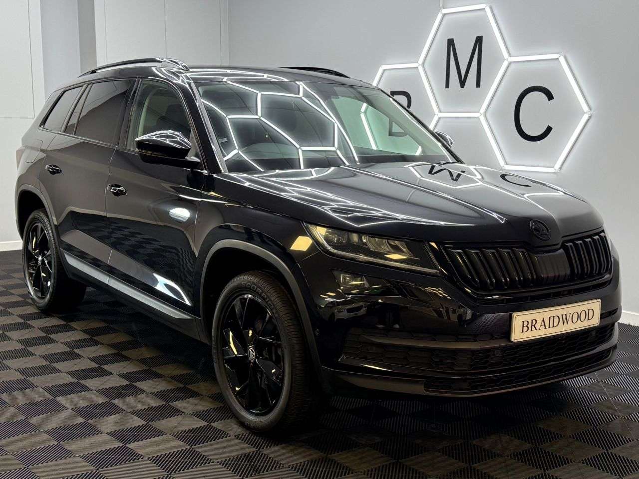 A 2019 SKODA KODIAQ 2.0 TDI Edition SUV 5dr Diesel DSG 4WD Euro 6 (s/s) (7 Seat) (190 ps) A 2019 SKODA KODIAQ 2.0 TDI Edition SUV 5dr Diesel DSG 4WD Euro 6 (s/s) (7 Seat) (190 ps)