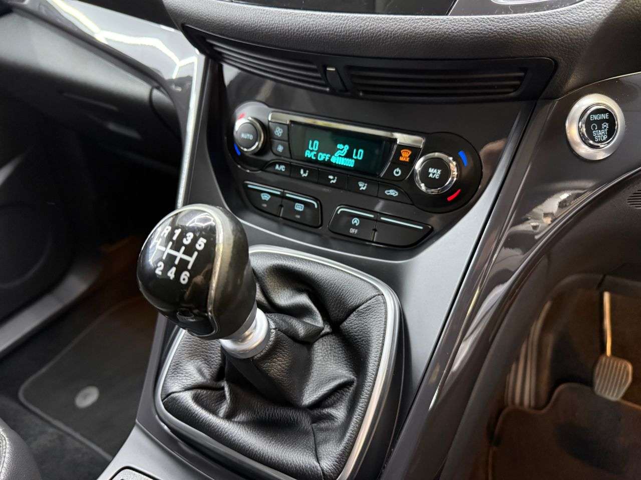 2015 FORD KUGA 2015 FORD KUGA