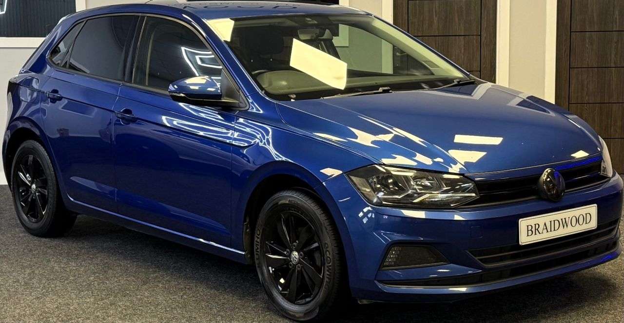 A 2019 VOLKSWAGEN POLO 1.0 EVO SE Hatchback 5dr Petrol Manual Euro 6 (s/s) (65 ps) A 2019 VOLKSWAGEN POLO 1.0 EVO SE Hatchback 5dr Petrol Manual Euro 6 (s/s) (65 ps)