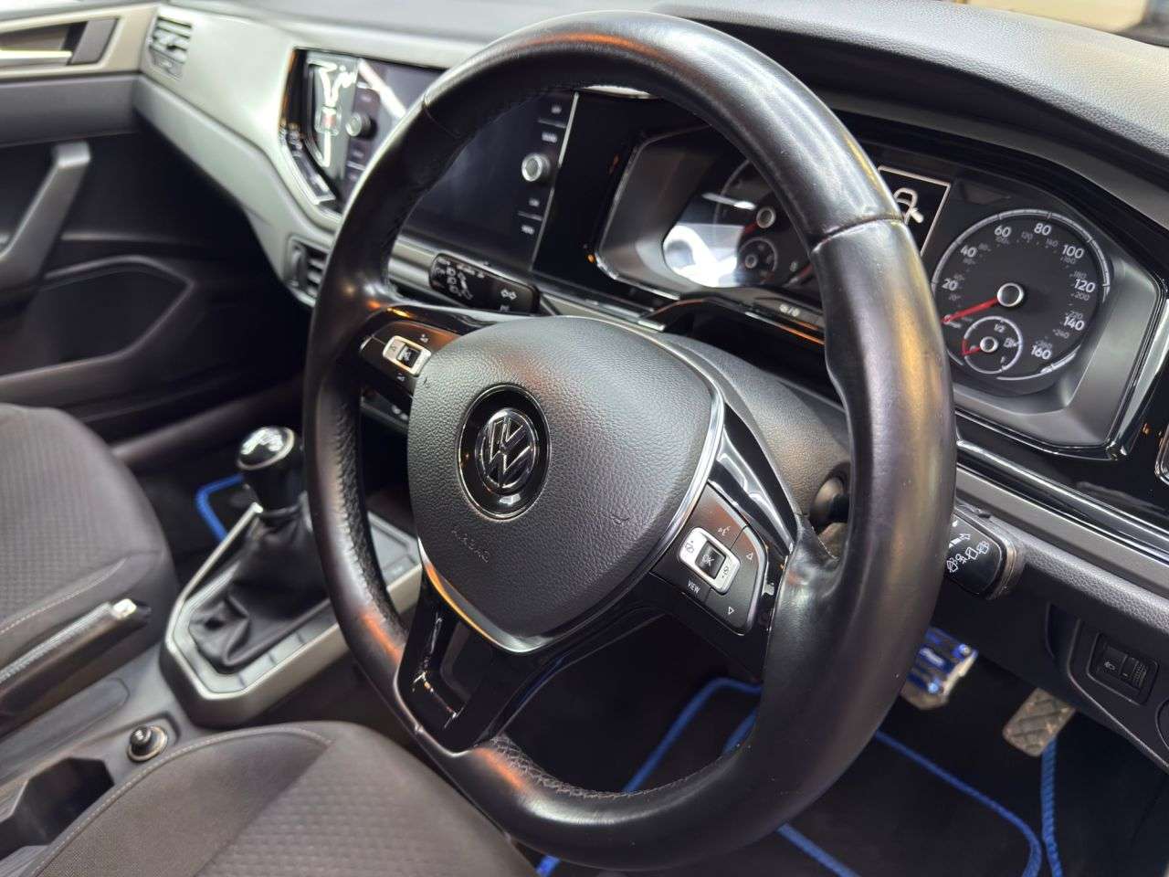 2019 VOLKSWAGEN POLO 2019 VOLKSWAGEN POLO