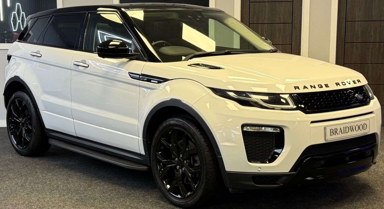 A 2018 LAND ROVER RANGE ROVER EVOQUE 2.0 SD4 Autobiography SUV 5dr Diesel Auto 4WD Euro 6 (s/s) (240 ps) A 2018 LAND ROVER RANGE ROVER EVOQUE 2.0 SD4 Autobiography SUV 5dr Diesel Auto 4WD Euro 6 (s/s) (240 ps)