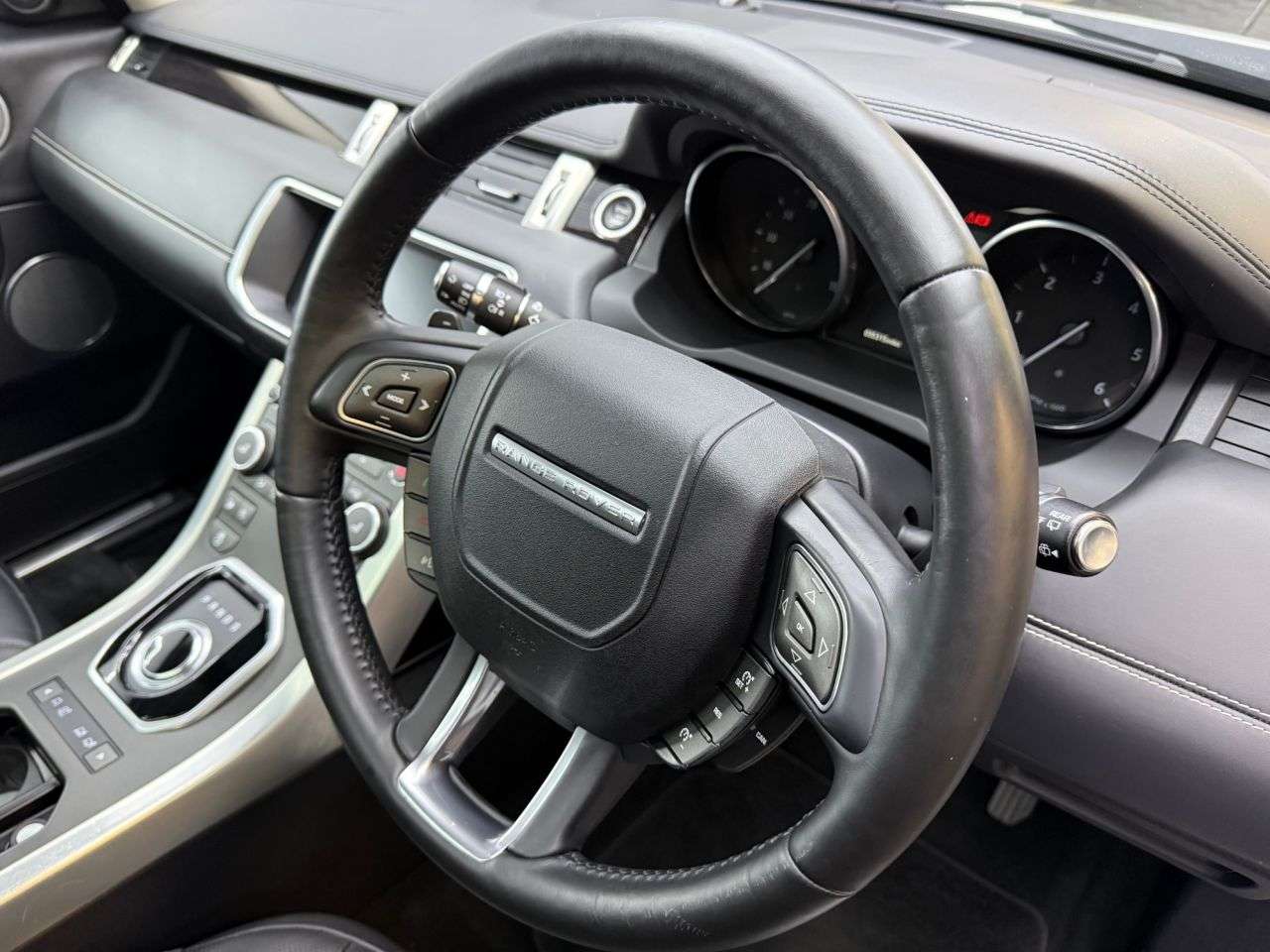 2018 LAND ROVER RANGE ROVER EVOQUE 2018 LAND ROVER RANGE ROVER EVOQUE