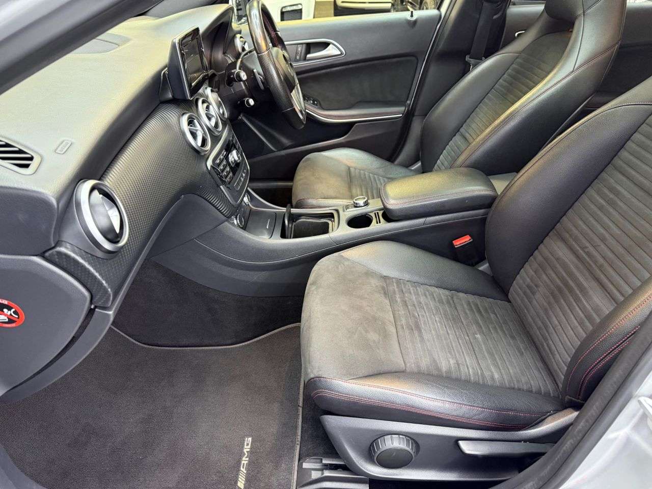 2014 MERCEDES-BENZ A CLASS 2014 MERCEDES-BENZ A CLASS