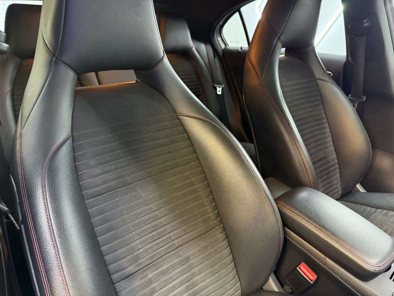 2014 MERCEDES-BENZ A CLASS 2014 MERCEDES-BENZ A CLASS