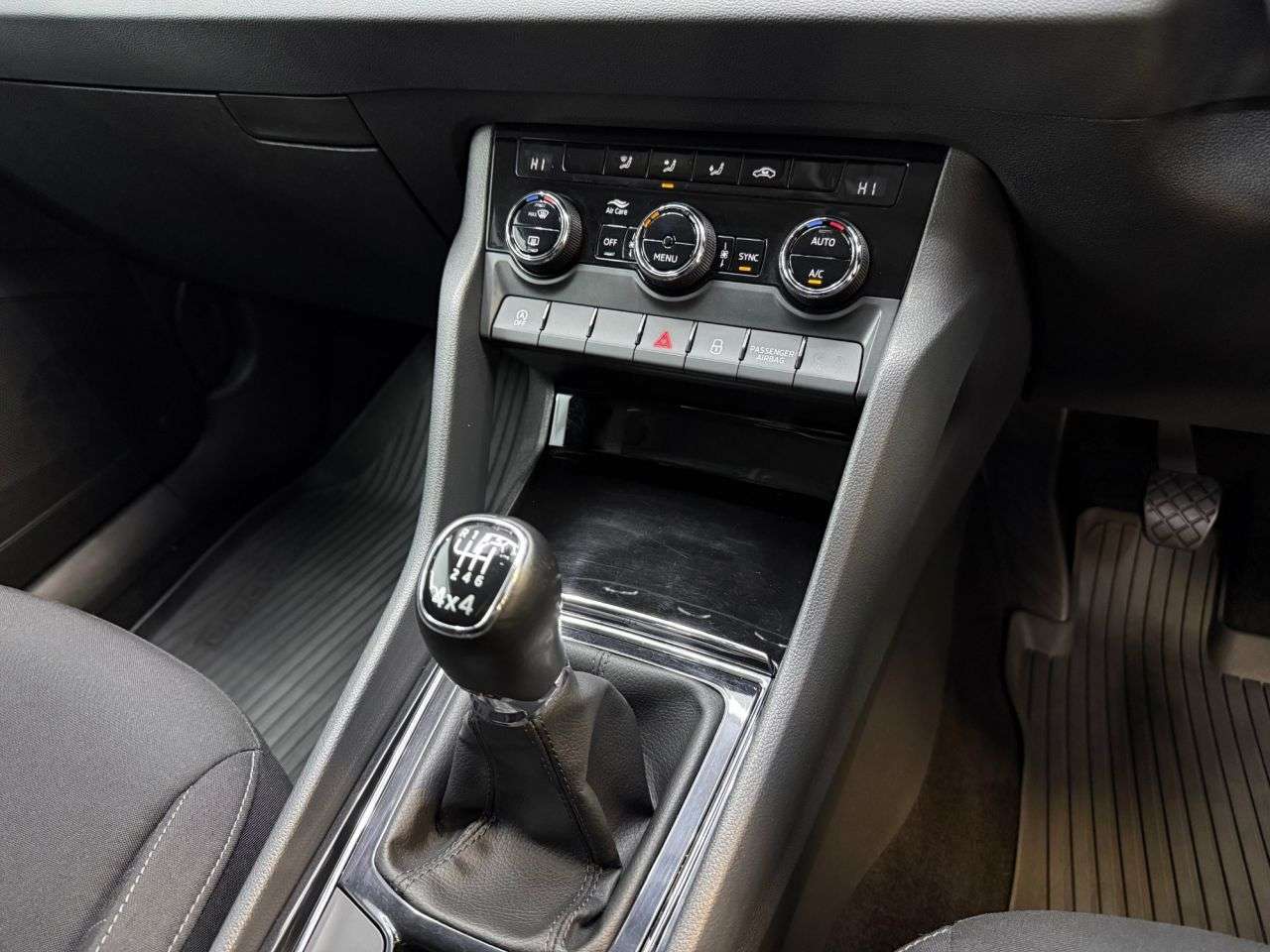 2019 SKODA KAROQ 2019 SKODA KAROQ