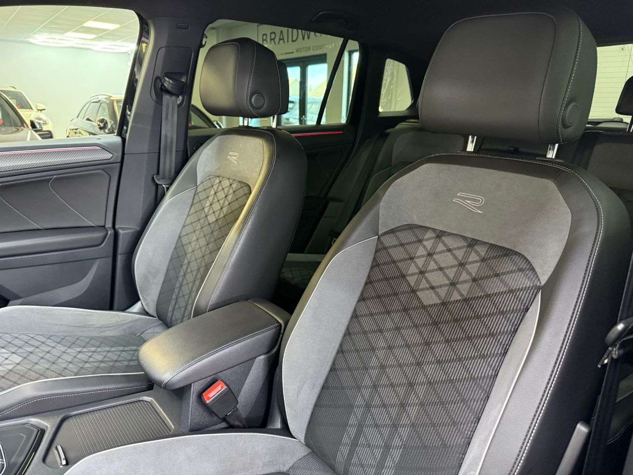 2023 VOLKSWAGEN TIGUAN 2023 VOLKSWAGEN TIGUAN