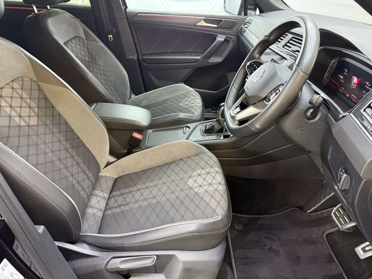 2023 VOLKSWAGEN TIGUAN 2023 VOLKSWAGEN TIGUAN