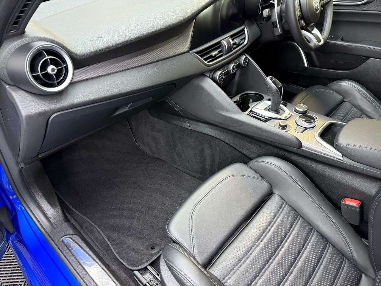 2021 ALFA ROMEO GIULIA 2021 ALFA ROMEO GIULIA