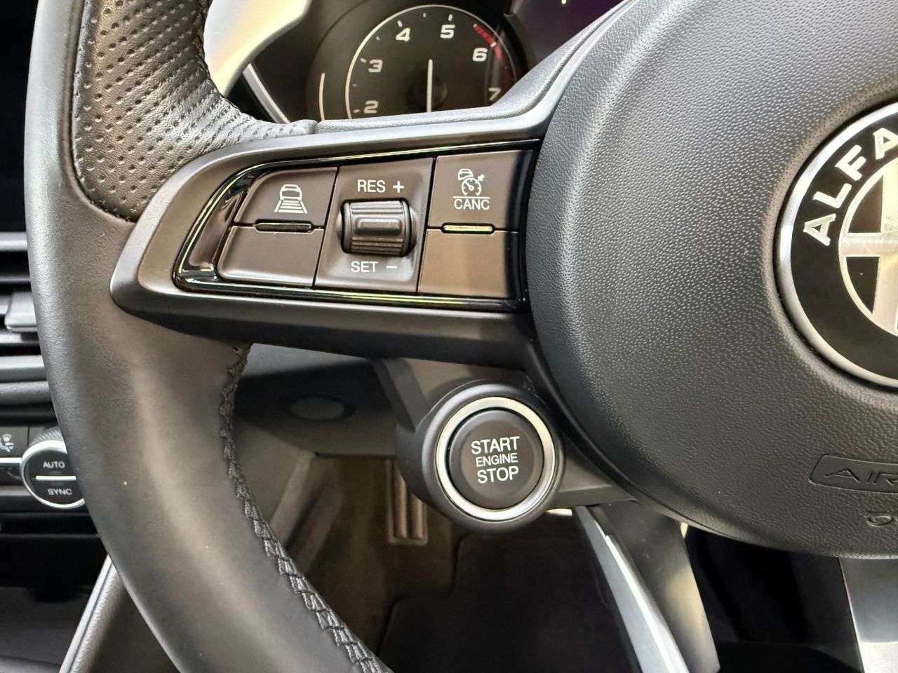 2021 ALFA ROMEO GIULIA 2021 ALFA ROMEO GIULIA
