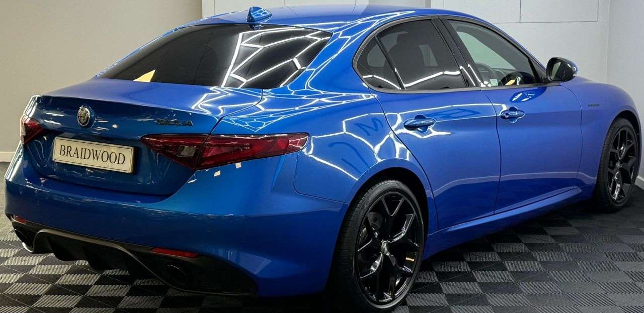 2021 ALFA ROMEO GIULIA 2021 ALFA ROMEO GIULIA