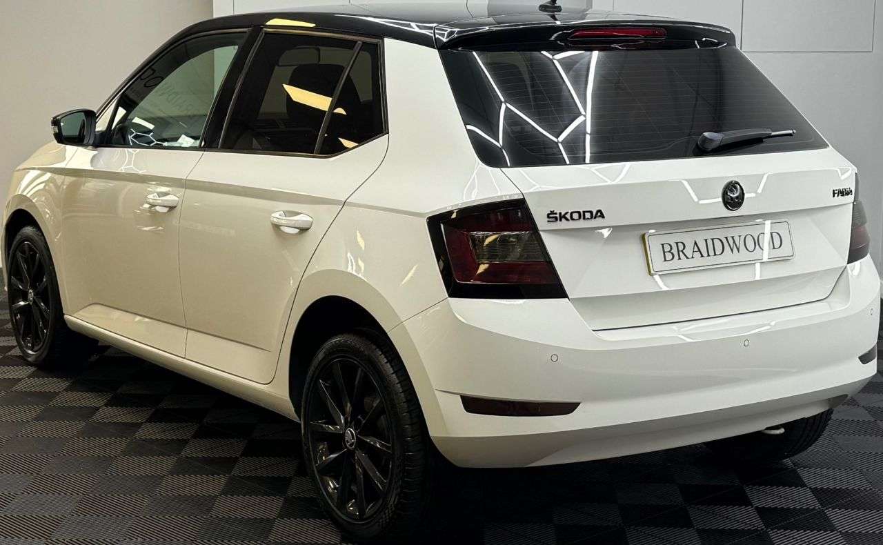 A 2018 SKODA FABIA 1.0 Colour Edition Hatchback 5dr Petrol Manual Euro 6 (s/s) (75 ps) A 2018 SKODA FABIA 1.0 Colour Edition Hatchback 5dr Petrol Manual Euro 6 (s/s) (75 ps)