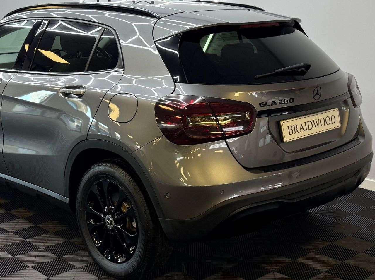 2018 MERCEDES-BENZ GLA 2018 MERCEDES-BENZ GLA