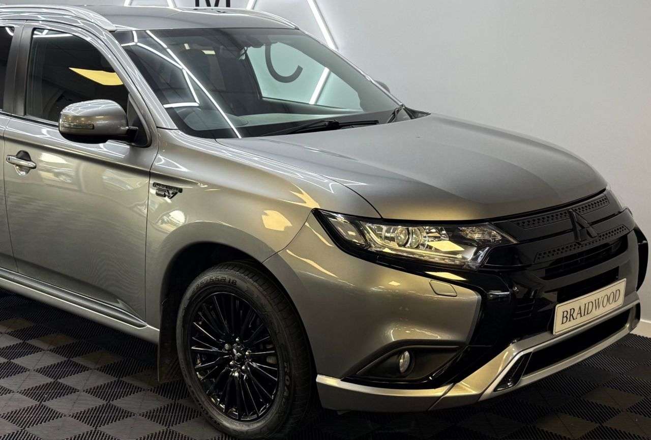 2021 MITSUBISHI OUTLANDER 2021 MITSUBISHI OUTLANDER