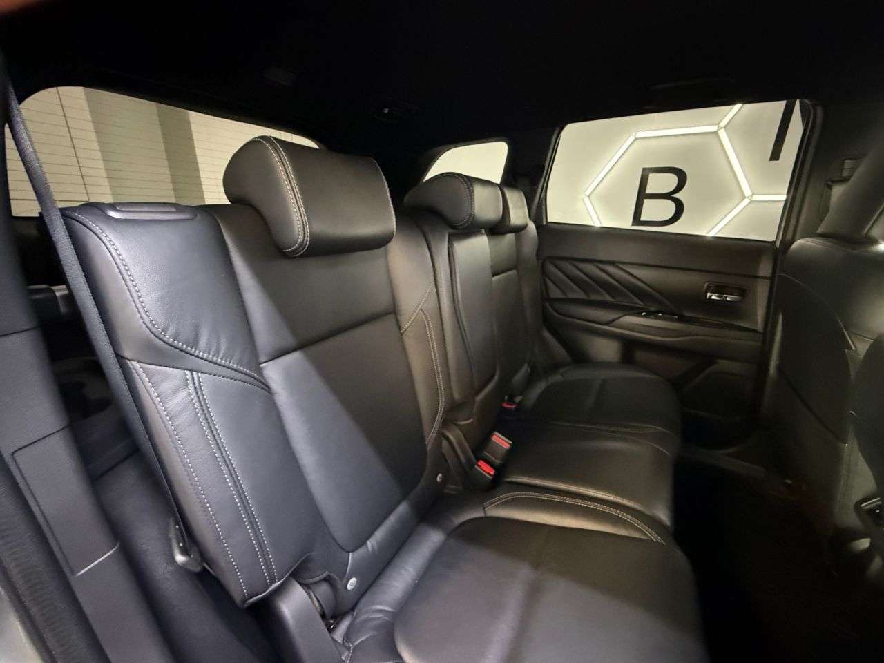 2021 MITSUBISHI OUTLANDER 2021 MITSUBISHI OUTLANDER