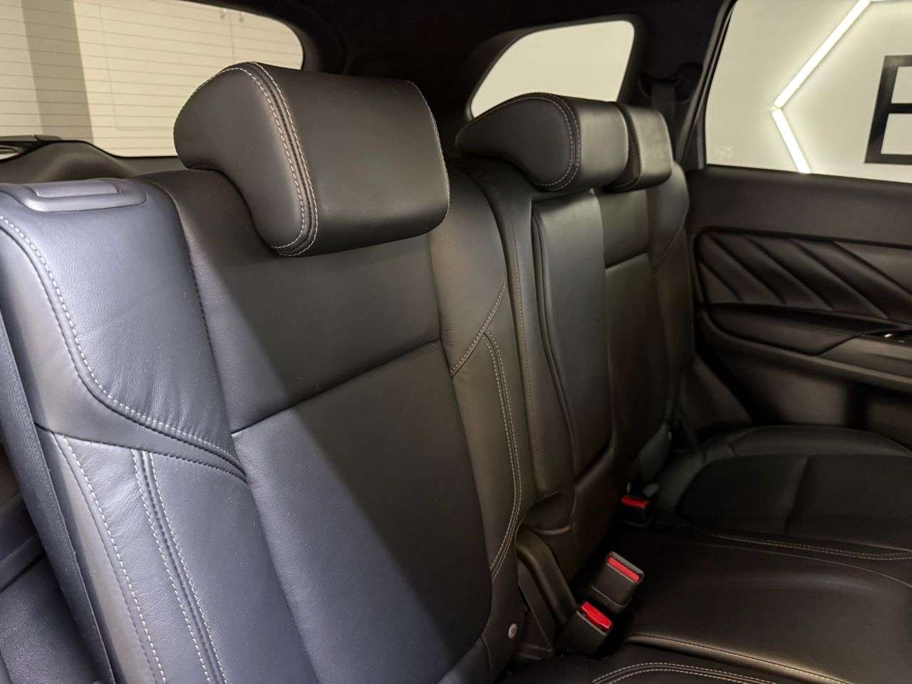 2021 MITSUBISHI OUTLANDER 2021 MITSUBISHI OUTLANDER