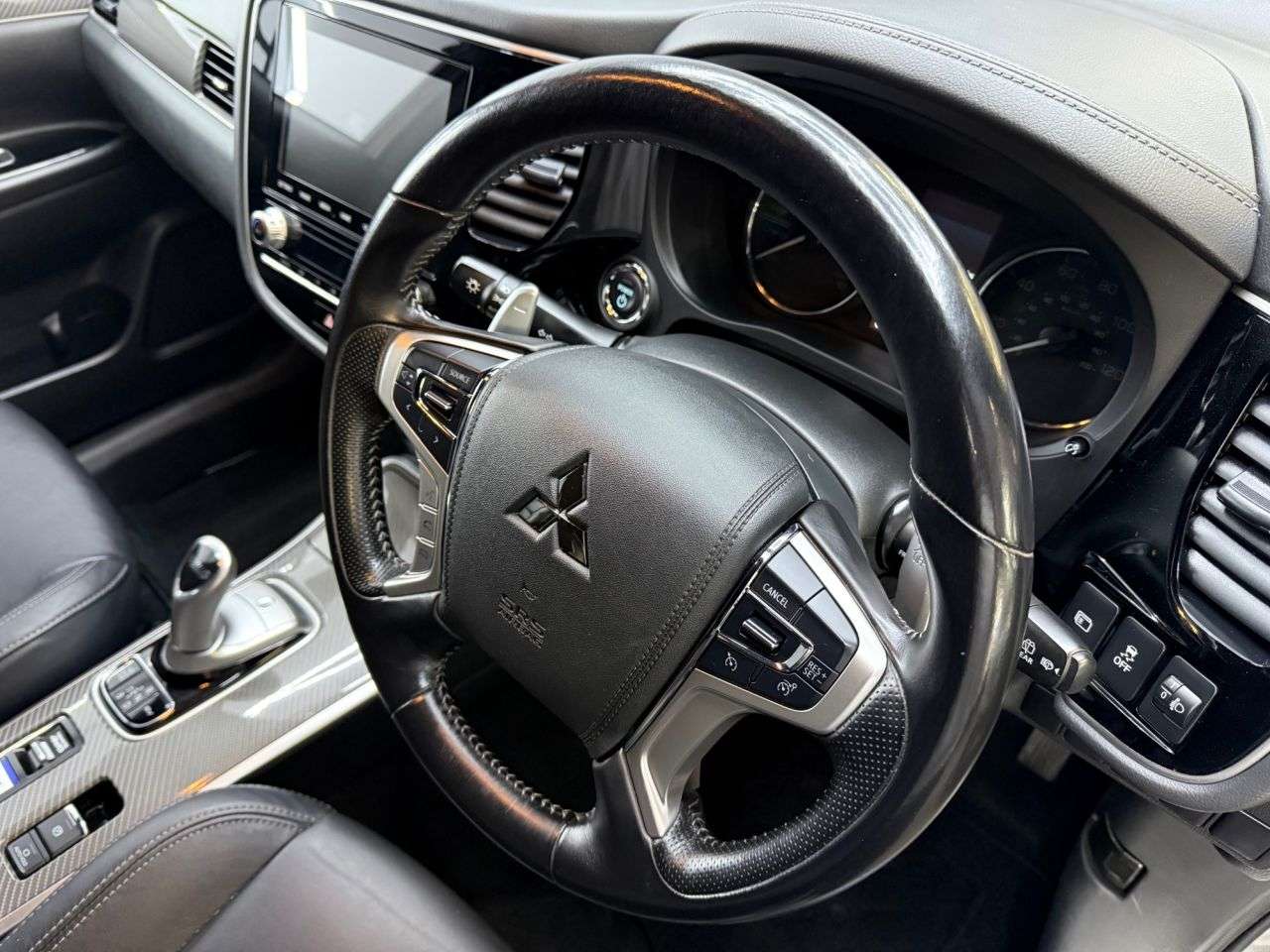 2021 MITSUBISHI OUTLANDER 2021 MITSUBISHI OUTLANDER