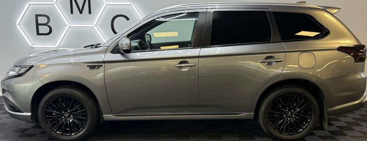 2021 MITSUBISHI OUTLANDER 2021 MITSUBISHI OUTLANDER