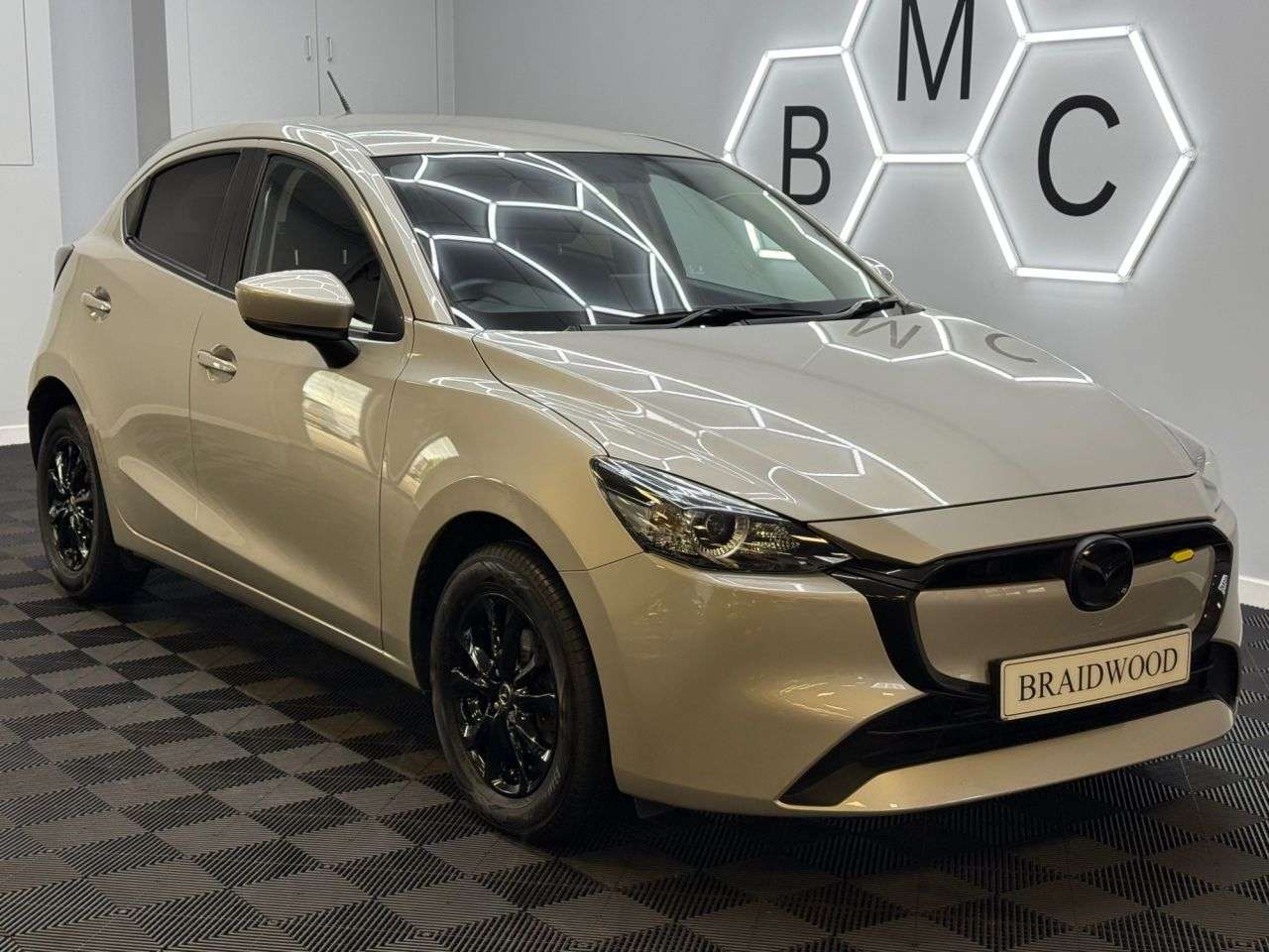 A 2023 MAZDA MAZDA2 1.5 SKYACTIV-G Centre-Line Hatchback 5dr Petrol Manual Euro 6 (s/s) (75 ps) A 2023 MAZDA MAZDA2 1.5 SKYACTIV-G Centre-Line Hatchback 5dr Petrol Manual Euro 6 (s/s) (75 ps)