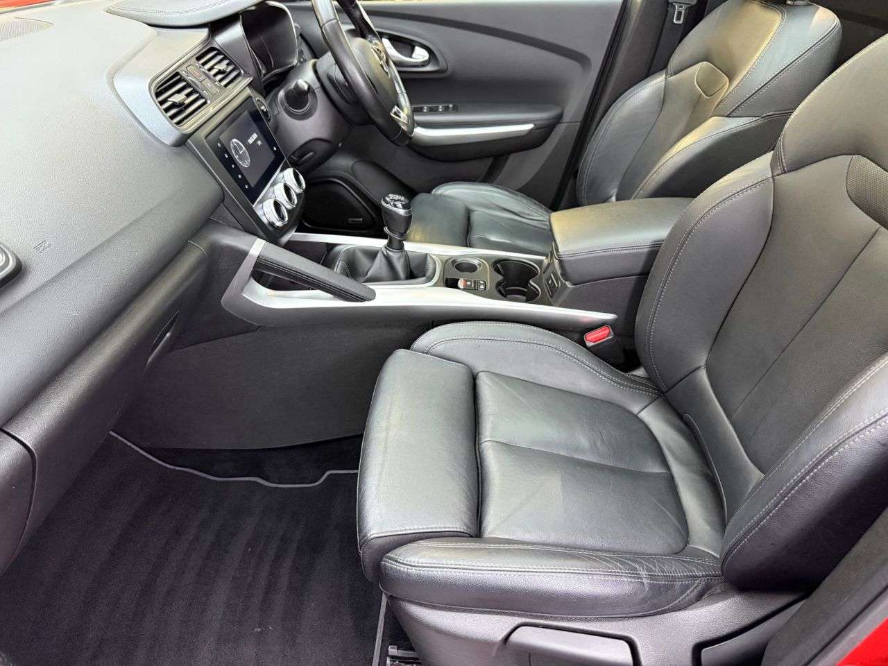 2019 RENAULT KADJAR 2019 RENAULT KADJAR