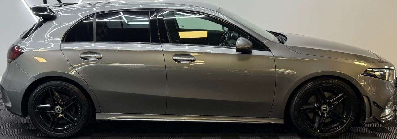 2021 MERCEDES-BENZ A CLASS 2021 MERCEDES-BENZ A CLASS