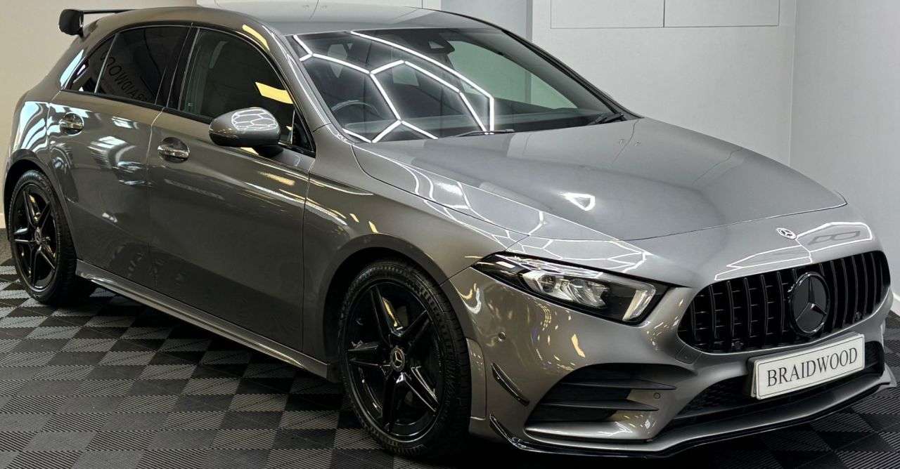 A 2021 MERCEDES-BENZ A CLASS 2.0 A220d AMG Line (Executive) Hatchback 5dr Diesel 8G-DCT Euro 6 (s/s) (19 A 2021 MERCEDES-BENZ A CLASS 2.0 A220d AMG Line (Executive) Hatchback 5dr Diesel 8G-DCT Euro 6 (s/s) (19