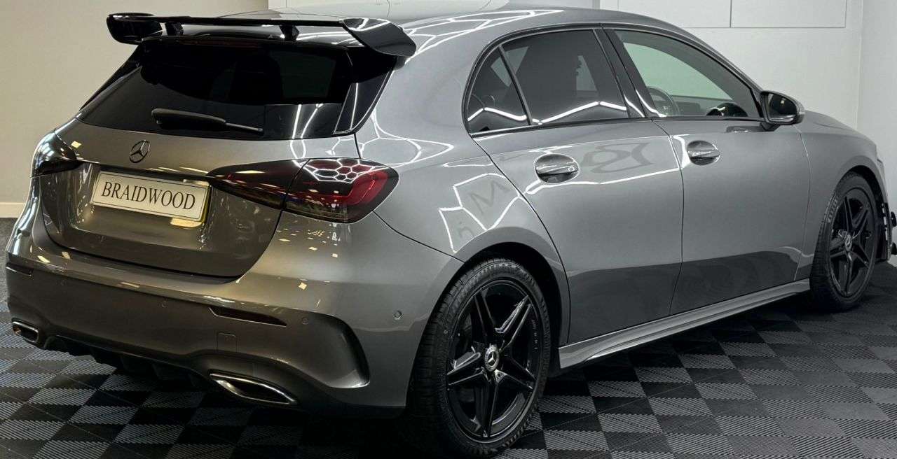2021 MERCEDES-BENZ A CLASS 2021 MERCEDES-BENZ A CLASS