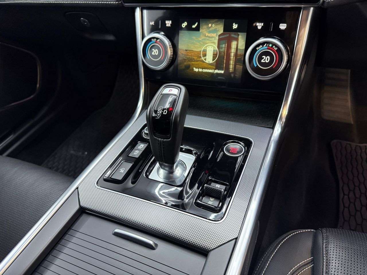 2020 JAGUAR XE 2020 JAGUAR XE